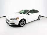 Used 2017 Ford Fusion SE w/ Fusion SE Technology Package image 3