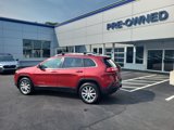 Used 2017 Jeep Cherokee Limited image 3