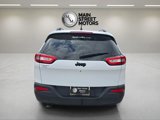 Used 2017 Jeep Cherokee Limited image 4