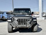 Used 2021 Jeep Gladiator Overland image 3