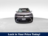 New 2025 Volkswagen Taos SE image 2