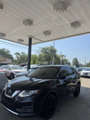Used 2018 Nissan Rogue S image 2