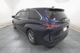 Used 2021 Toyota Sienna LE image 6