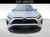 Used 2022 Toyota RAV4 XLE w/ Convenience Package image 3