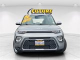 Used 2022 Kia Soul LX w/ Technology Package image 2