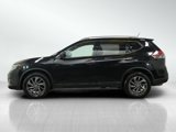 Used 2016 Nissan Rogue SL w/ SL Premium Package image 2