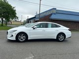 Certified 2022 Hyundai Sonata SE w/ Cargo Package image 3