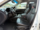 Used 2014 Nissan Pathfinder Platinum image 2