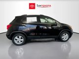 Used 2019 Chevrolet Trax LT w/ LT Convenience Package image 2