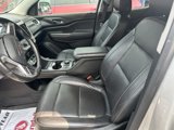 Used 2020 GMC Acadia SLT image 2