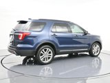 Used 2017 Ford Explorer XLT w/ Equipment Group 202A image 5