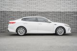 Used 2018 Kia Optima EX w/ Technology Package image 4