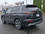New 2025 Mitsubishi Outlander SE image 3