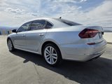 Used 2018 Volkswagen Passat 2.0T SEL Premium image 5