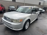 Used 2009 Ford Flex SE image 2