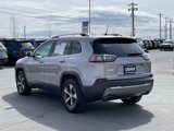 Used 2019 Jeep Cherokee Limited image 5