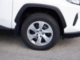 Used 2021 Toyota RAV4 LE image 3