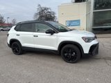 New 2025 Volkswagen Taos SE image 3
