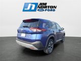 Used 2023 Nissan Rogue SV image 3