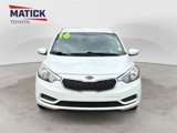 Used 2016 Kia Forte LX image 2