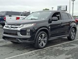 Used 2023 Mitsubishi Outlander Sport SE image 3
