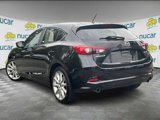 Used 2017 MAZDA MAZDA3 Touring image 4