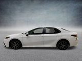 Used 2021 Toyota Camry SE image 3