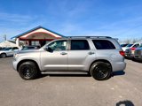 Used 2010 Toyota Sequoia Platinum image 2