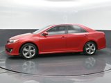 Used 2013 Toyota Camry SE image 4