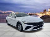Certified 2024 Hyundai Elantra SE image 4