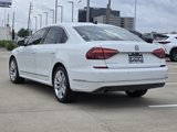 Used 2017 Volkswagen Passat 1.8T SE image 5
