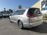 Used 2021 Chrysler Pacifica Touring-L image 5