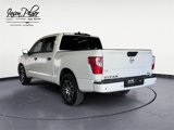 Used 2023 Nissan Titan SV image 5