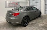 Used 2012 Chrysler 200 Touring image 3