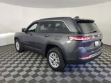 Used 2025 Jeep Grand Cherokee Laredo X image 6