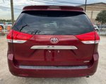 Used 2011 Toyota Sienna Limited image 5