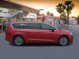 New 2025 Chrysler Pacifica Select image 2