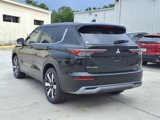 New 2025 Mitsubishi Outlander SE image 3