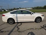 Used 2017 Ford Fusion SE w/ Fusion SE Technology Package image 3