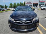 Used 2017 Toyota Camry SE image 2