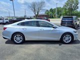 Used 2017 Chevrolet Malibu LT image 5