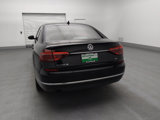 Used 2017 Volkswagen Passat 1.8T SE image 6