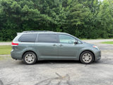 Used 2014 Toyota Sienna XLE image 3
