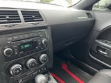 Used 2013 Dodge Challenger SXT image 4