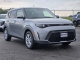 New 2025 Kia Soul LX image 2