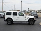 Used 2018 Jeep Wrangler Unlimited Sahara image 4