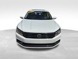 Used 2017 Volkswagen Passat 1.8T SE image 2