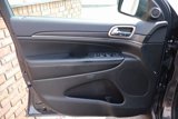Used 2017 Jeep Grand Cherokee Limited image 5