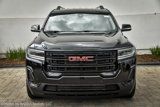 Used 2023 GMC Acadia SLE w/ Driver Convenience Package image 3