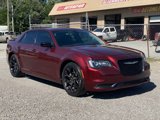 Used 2019 Chrysler 300 Touring w/ Sport Appearance Package image 3